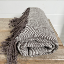 Load image into Gallery viewer, THROW LINEN COTTON DIAMOND TWILL Grey