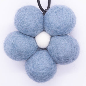 Blue Grey Daisy