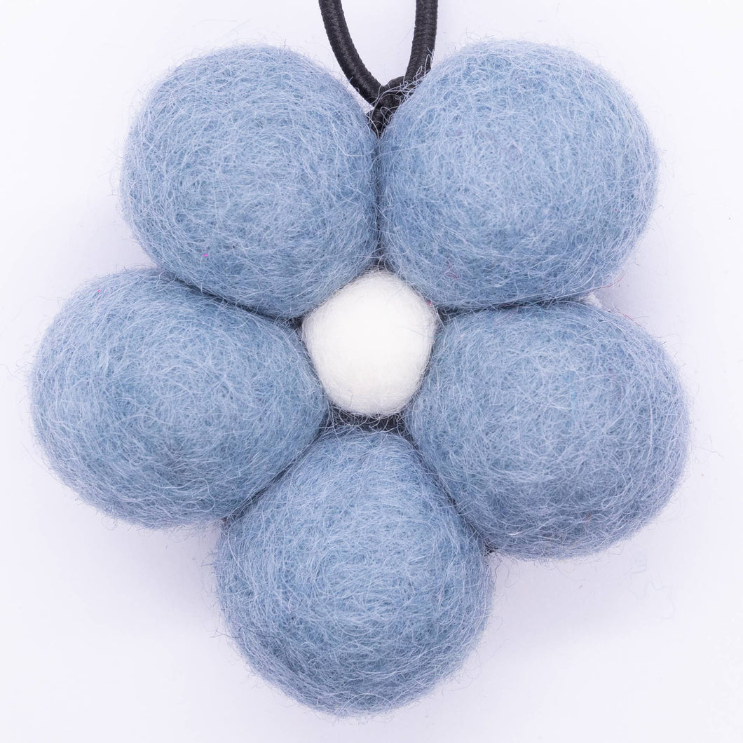 Blue Grey Daisy