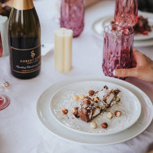 Load image into Gallery viewer, Signature Recipe Rocky Road 200g
