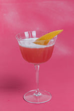 Load image into Gallery viewer, Pink Margarita Mixer 750 mL - 10 Serves
