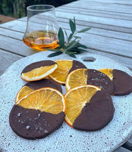 Load image into Gallery viewer, Dehydrated Oranges
