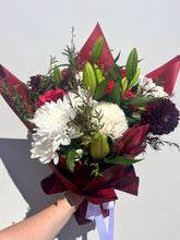 Load image into Gallery viewer, Flowers | Bunch

