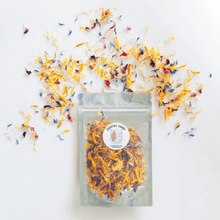 Load image into Gallery viewer, Edible Flowers - Cocktail Candy Confetti
