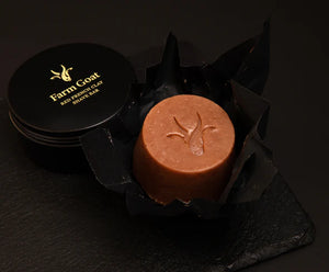 Red Clay Shave Bar with Travel Tin