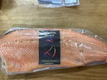 Load image into Gallery viewer, Hot Smoked Salmon Side 1kg
