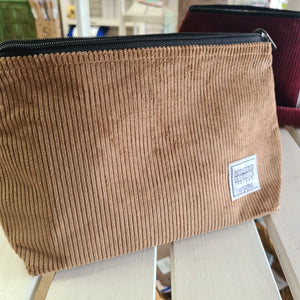 Medium Pouch
