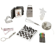 Load image into Gallery viewer, Australian Native Flowers Christmas Crackers
